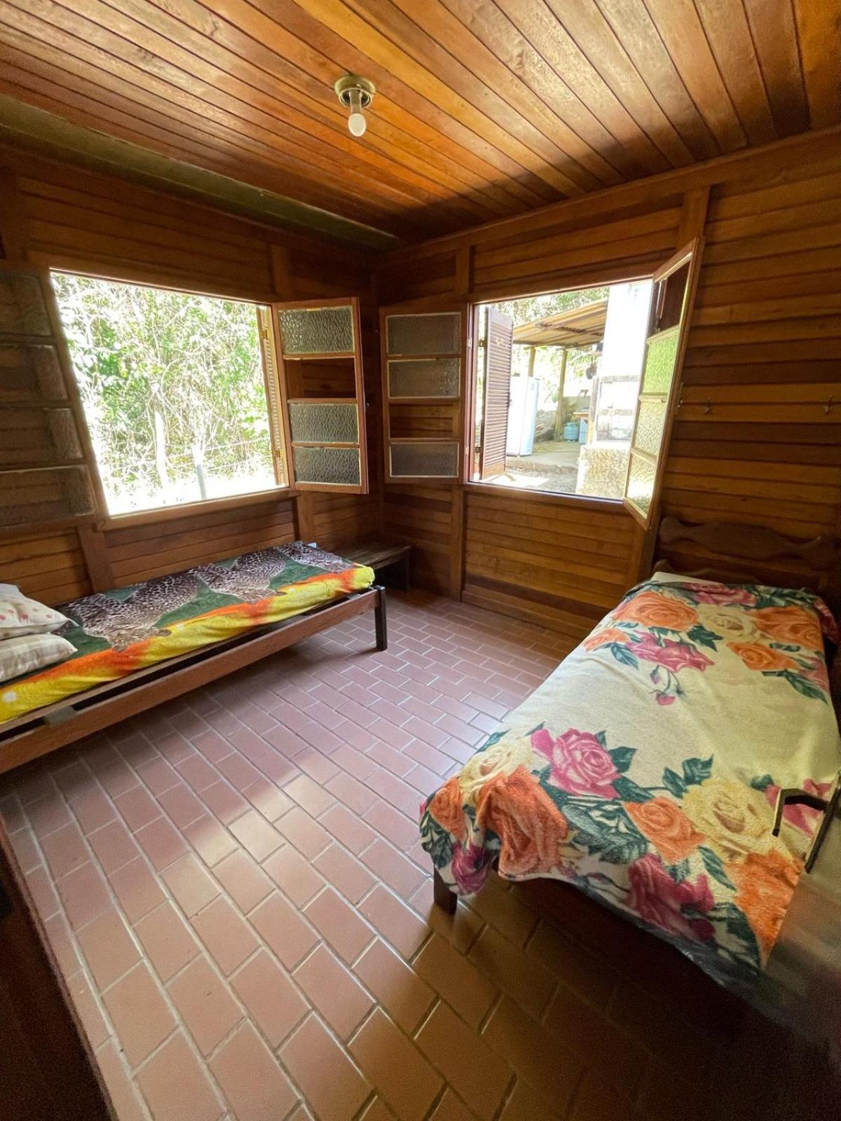 Casa Madeira Em Santo Hilario Pimenta (Minas Gerais) Exterior foto